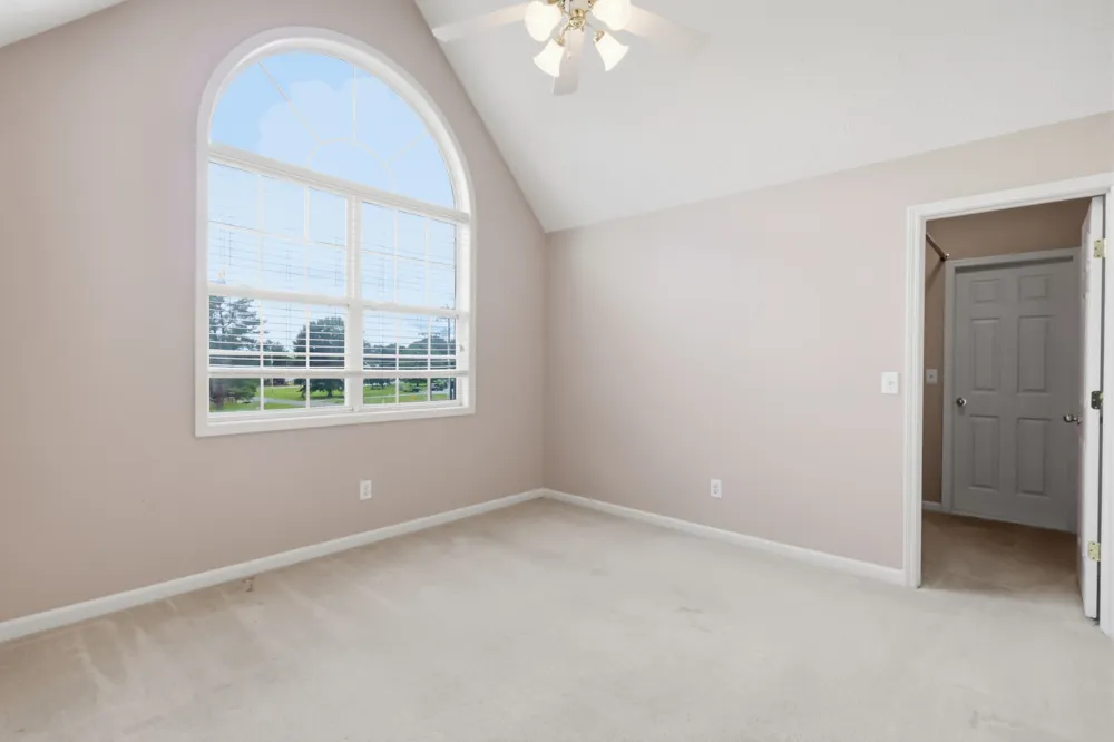 813 Shun Pike Cottontown, TN 37048