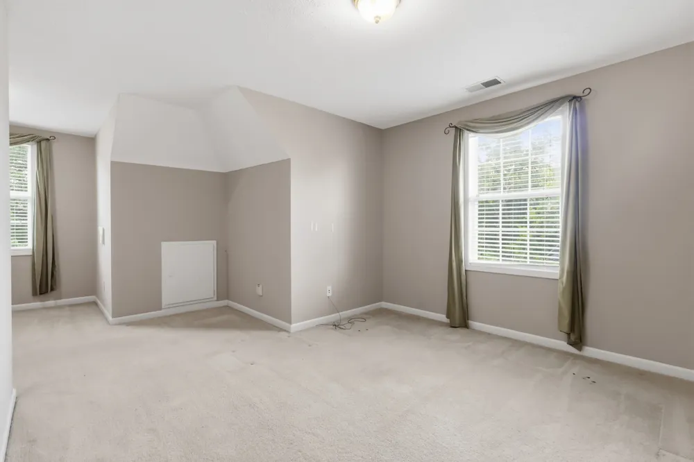 813 Shun Pike Cottontown, TN 37048