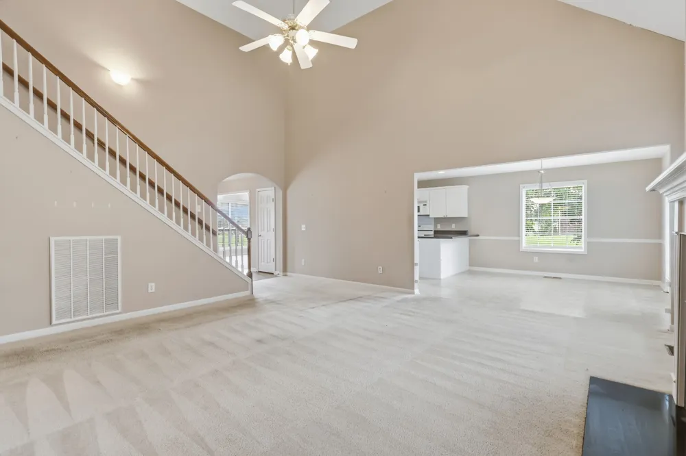 813 Shun Pike Cottontown, TN 37048