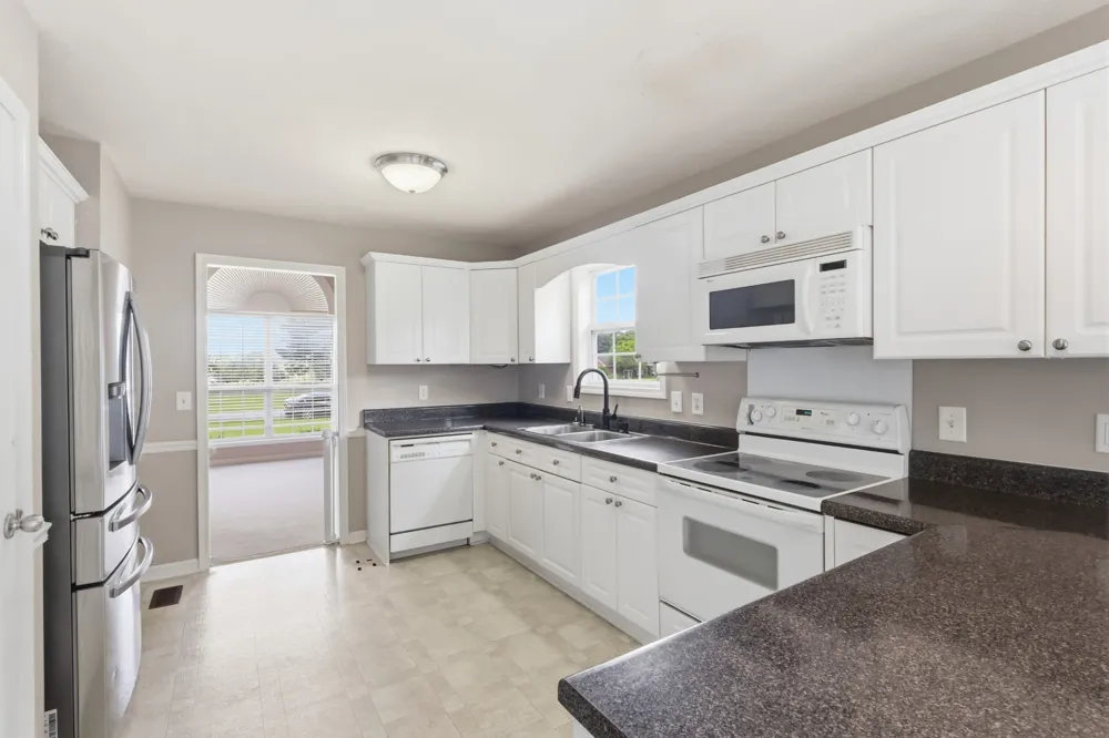 813 Shun Pike Cottontown, TN 37048