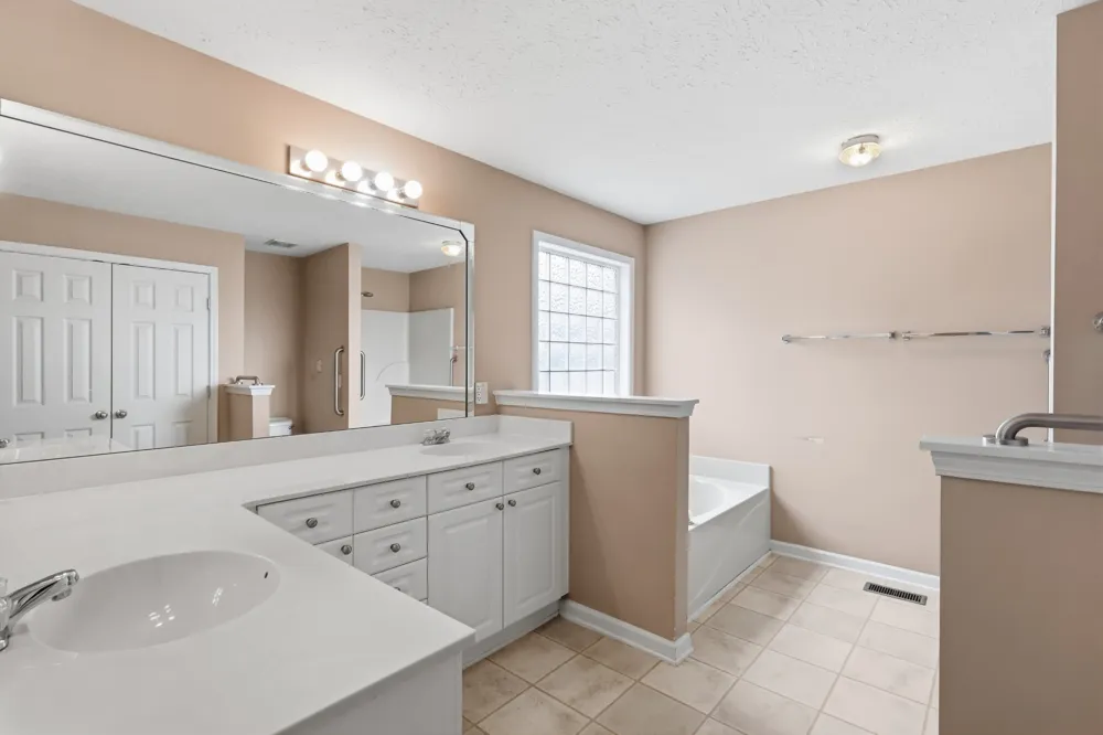 813 Shun Pike Cottontown, TN 37048
