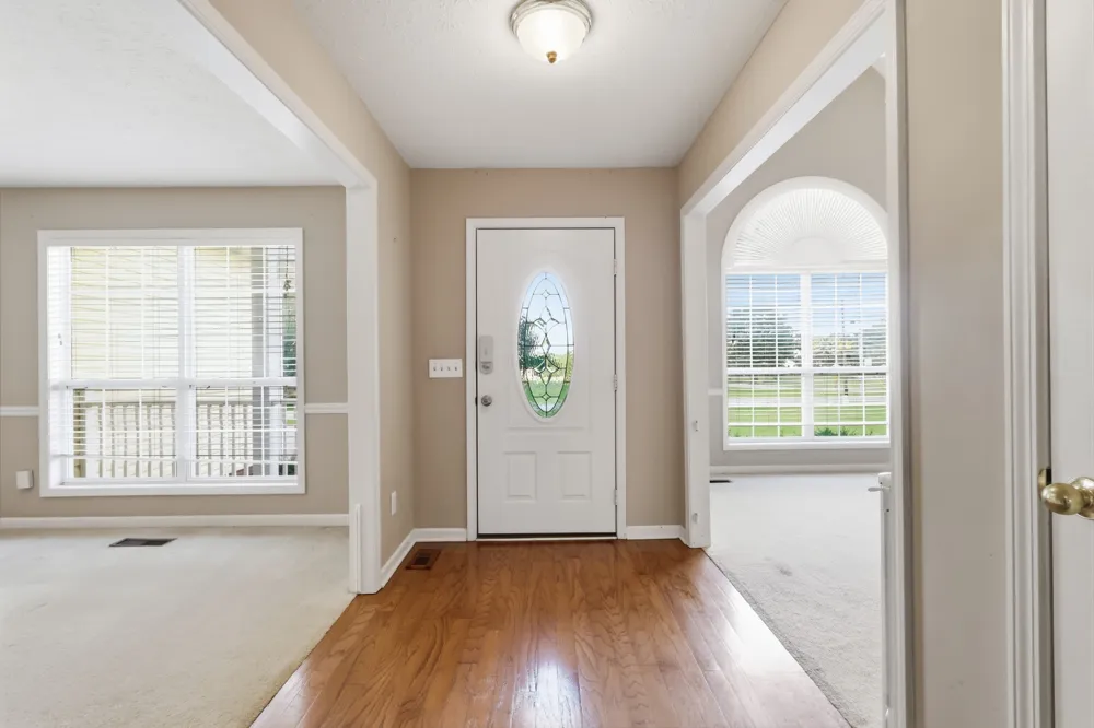 813 Shun Pike Cottontown, TN 37048