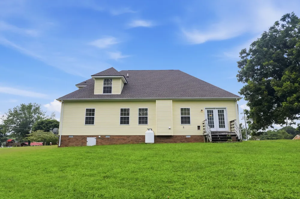 813 Shun Pike Cottontown, TN 37048