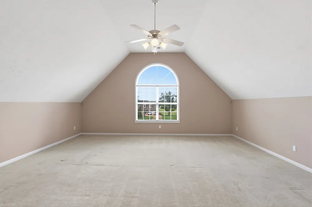 813 Shun Pike Cottontown, TN 37048
