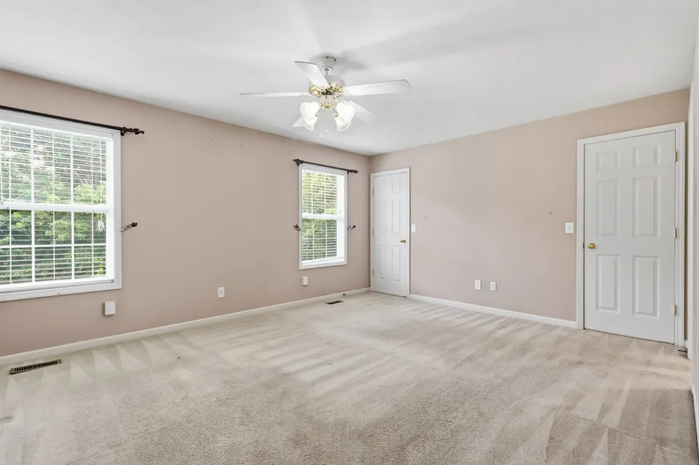 813 Shun Pike Cottontown, TN 37048