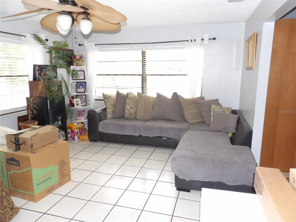 18211 OAKLAWN Spring Hill, FL 34610
