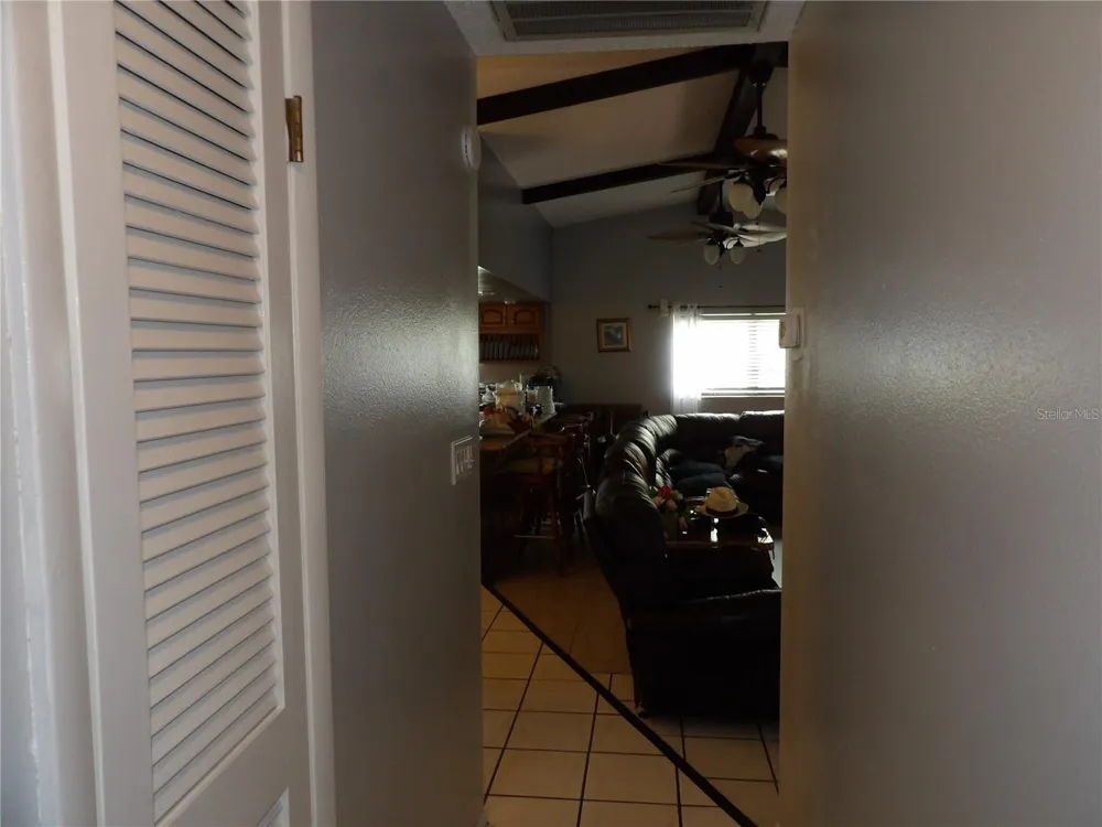 18211 OAKLAWN Spring Hill, FL 34610
