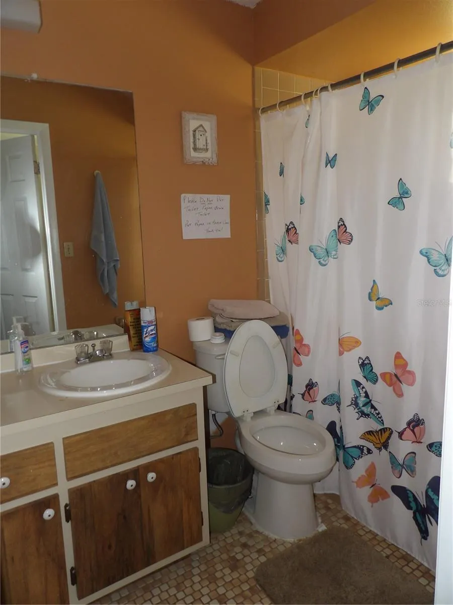 18211 OAKLAWN Spring Hill, FL 34610