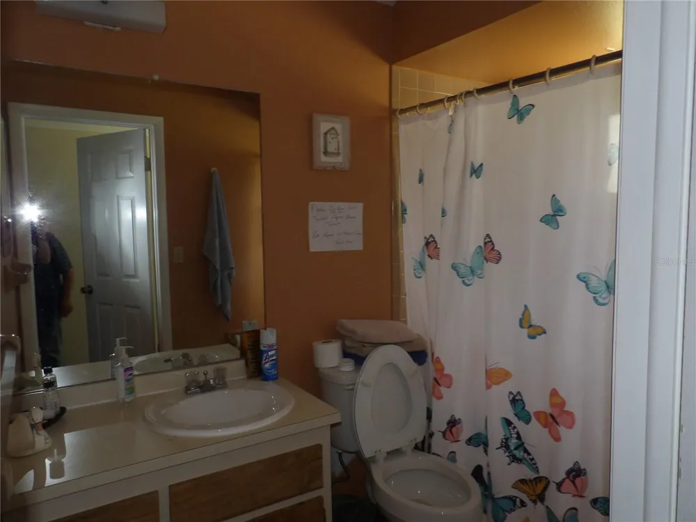18211 OAKLAWN Spring Hill, FL 34610