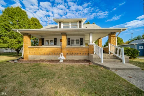 206 W Main Street