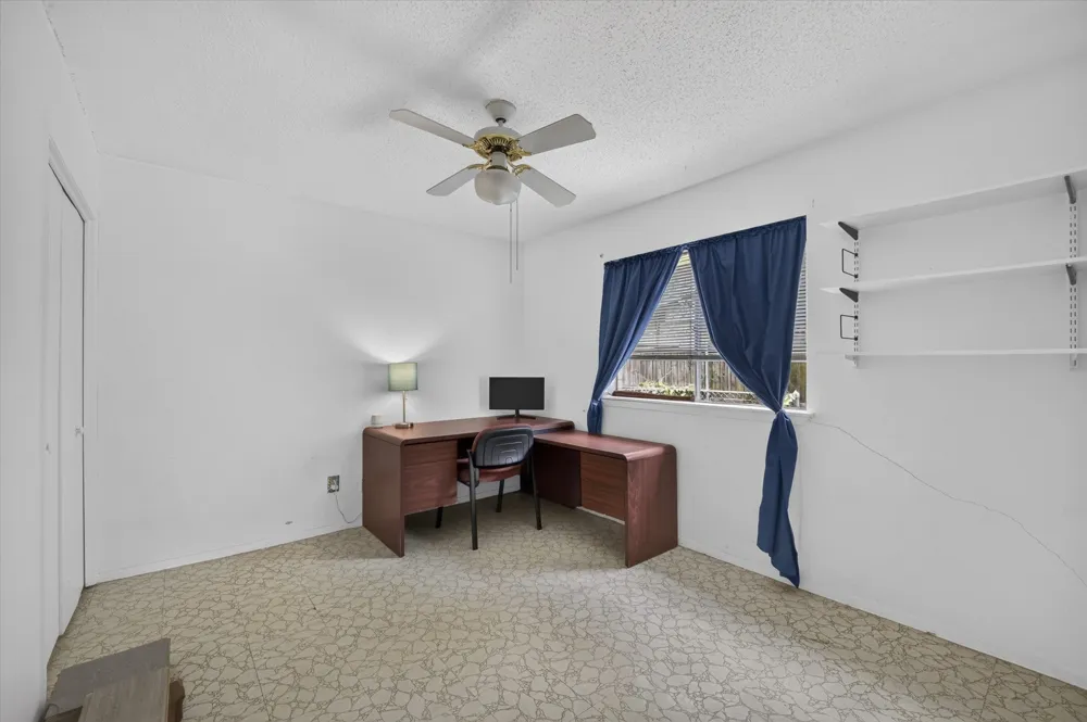 14413 Horseshoe Trail Balch Springs, TX 75180