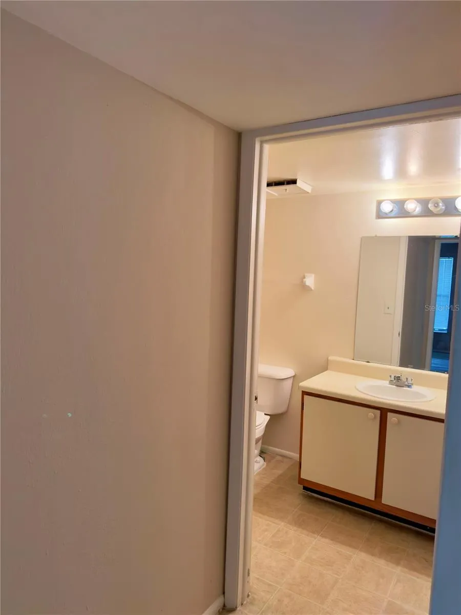 5331 SUMMERLIN ROAD #3112 Fort Myers, FL 33919