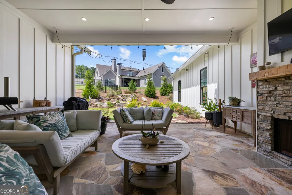 70 Stubbs HL Senoia, GA 30276