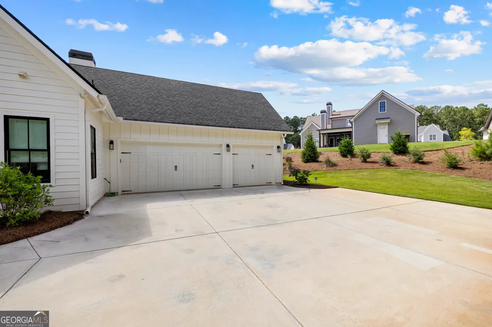 70 Stubbs HL Senoia, GA 30276