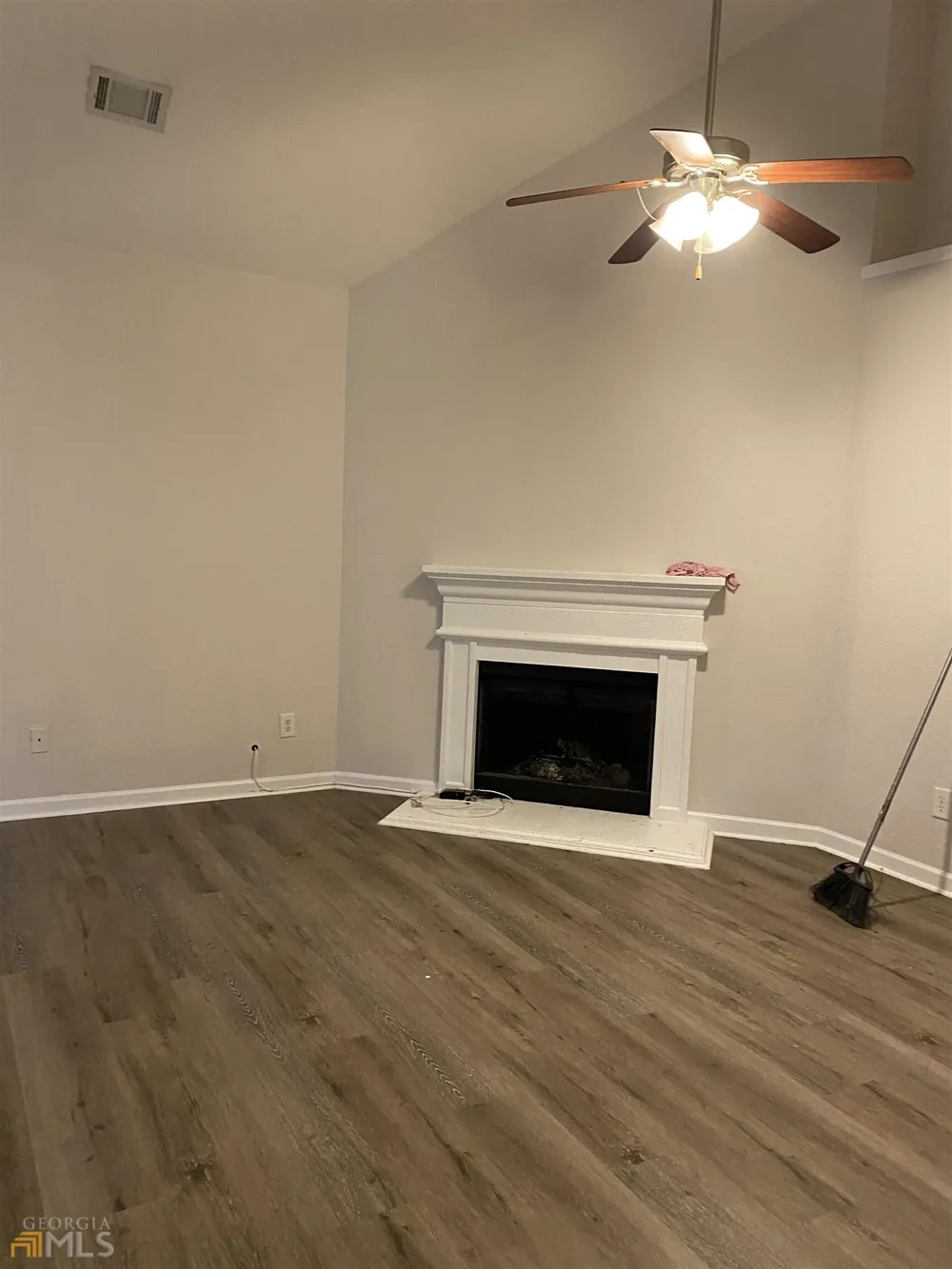 4649 Ravenwood LOOP Union City, GA 30291
