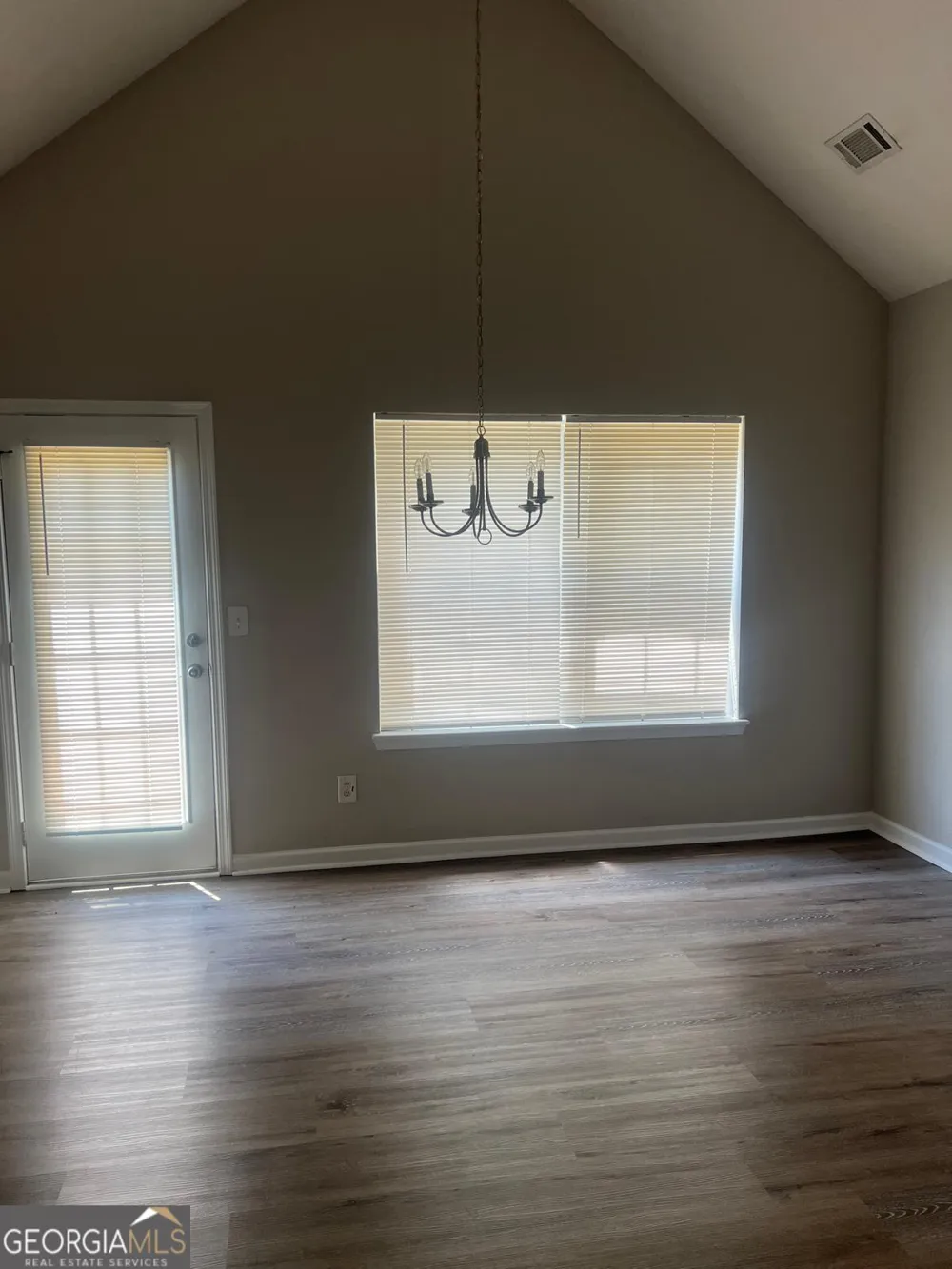 4649 Ravenwood LOOP Union City, GA 30291