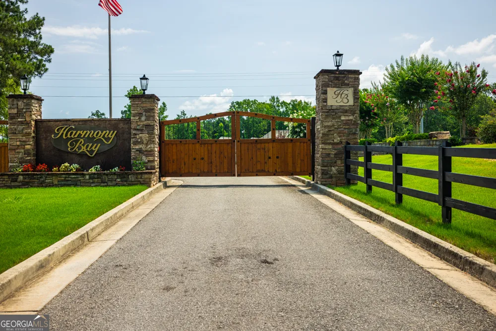 115 Harmony Bay DR Eatonton, GA 31024