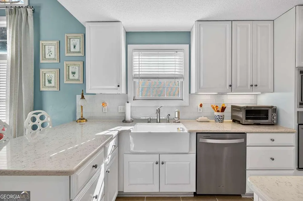 101 N Cottages DR St. Simons, GA 31522