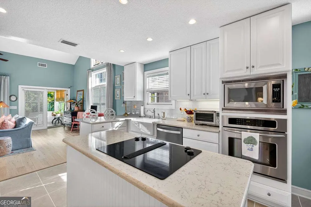 101 N Cottages DR St. Simons, GA 31522