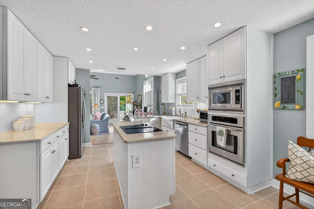 101 N Cottages DR St. Simons, GA 31522
