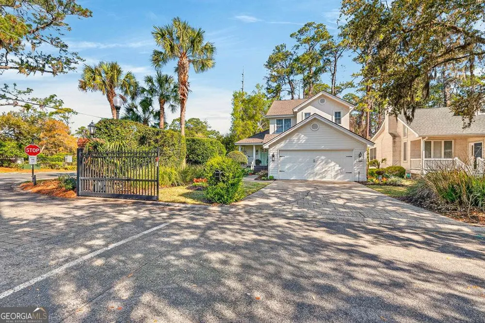 101 N Cottages DR St. Simons, GA 31522