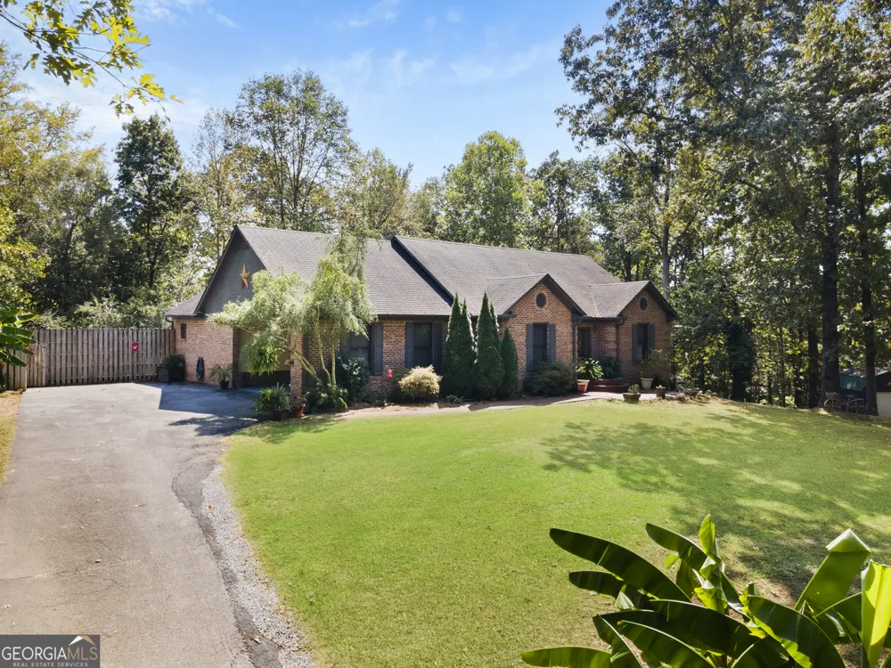 422 Ridgewood CIR Summerville, GA 30747