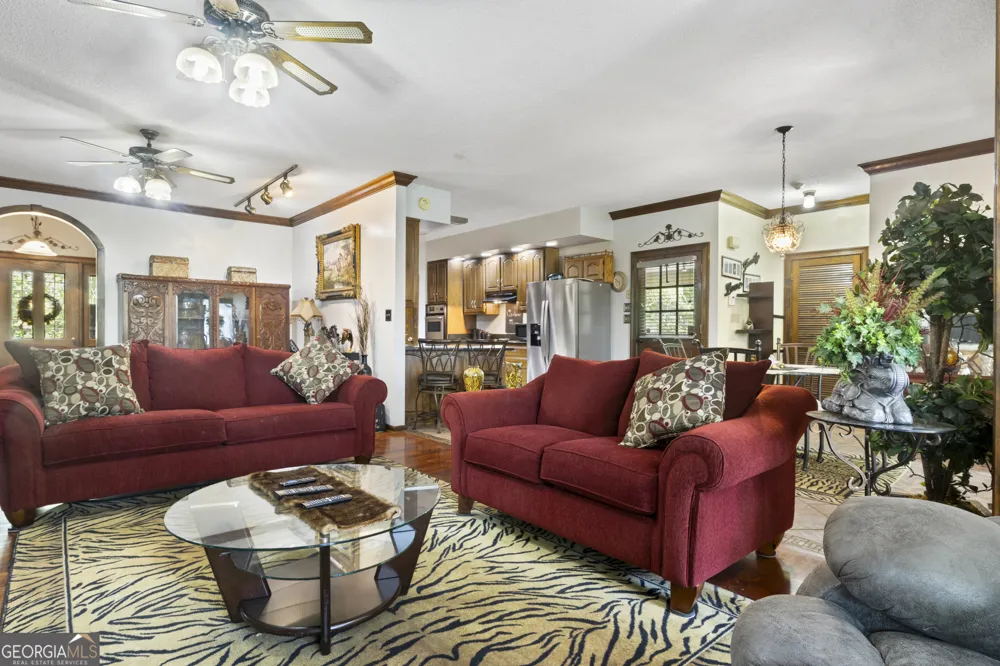 422 Ridgewood CIR Summerville, GA 30747