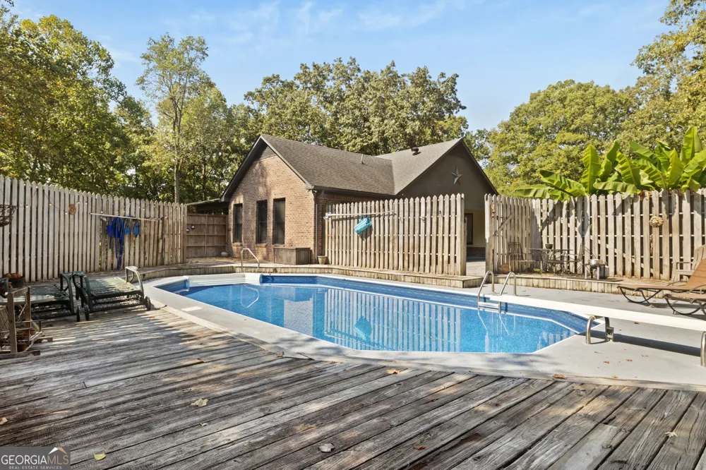 422 Ridgewood CIR Summerville, GA 30747