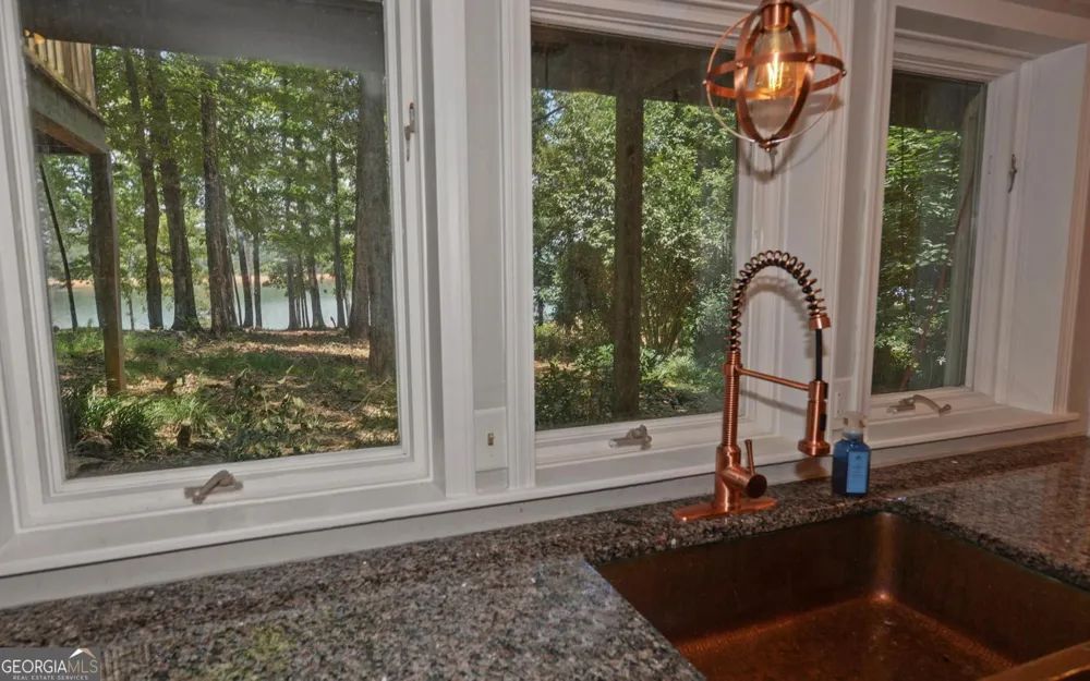 149 Foxtail DR Hartwell, GA 30643