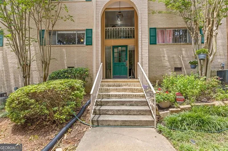 3236 HENDERSON MILL RD Chamblee, GA 30341