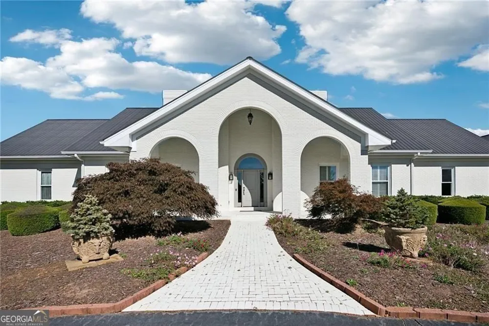 1892 Blacks Mill RD Dawsonville, GA 30534