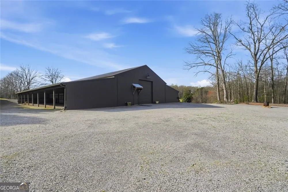 1892 Blacks Mill RD Dawsonville, GA 30534