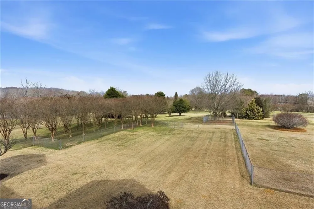1892 Blacks Mill RD Dawsonville, GA 30534