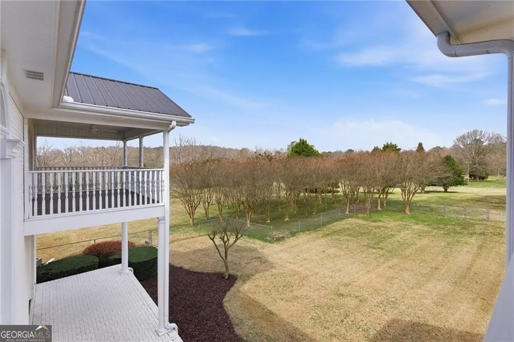 1892 Blacks Mill RD Dawsonville, GA 30534