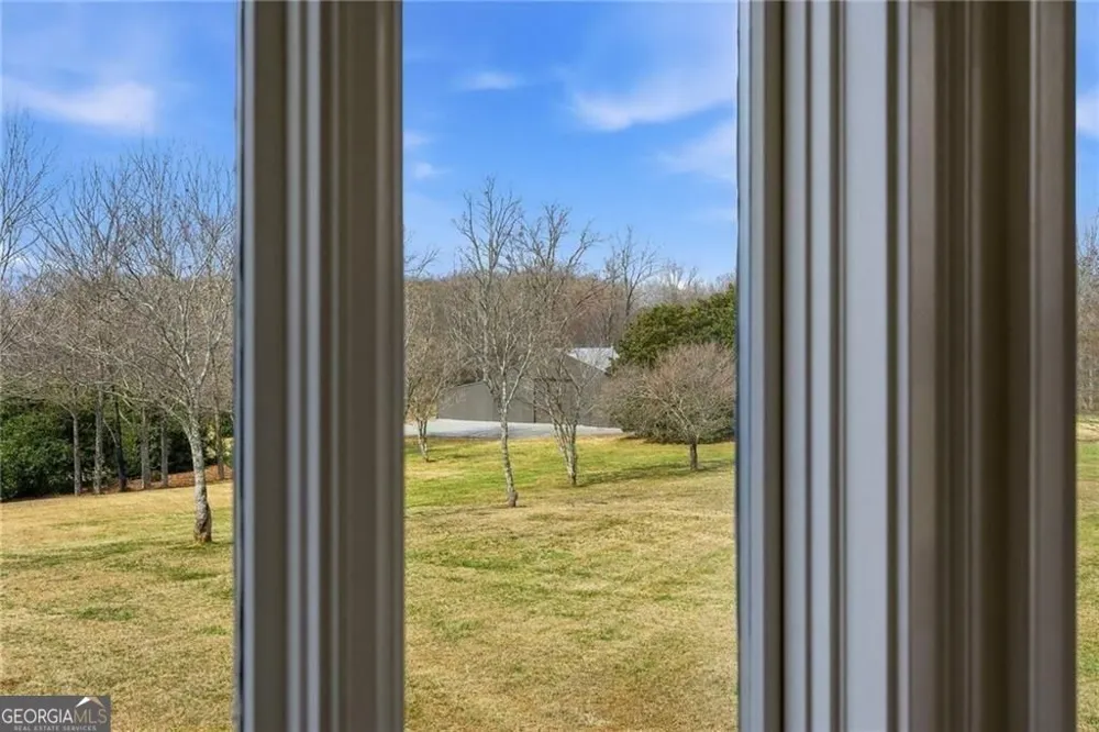 1892 Blacks Mill RD Dawsonville, GA 30534