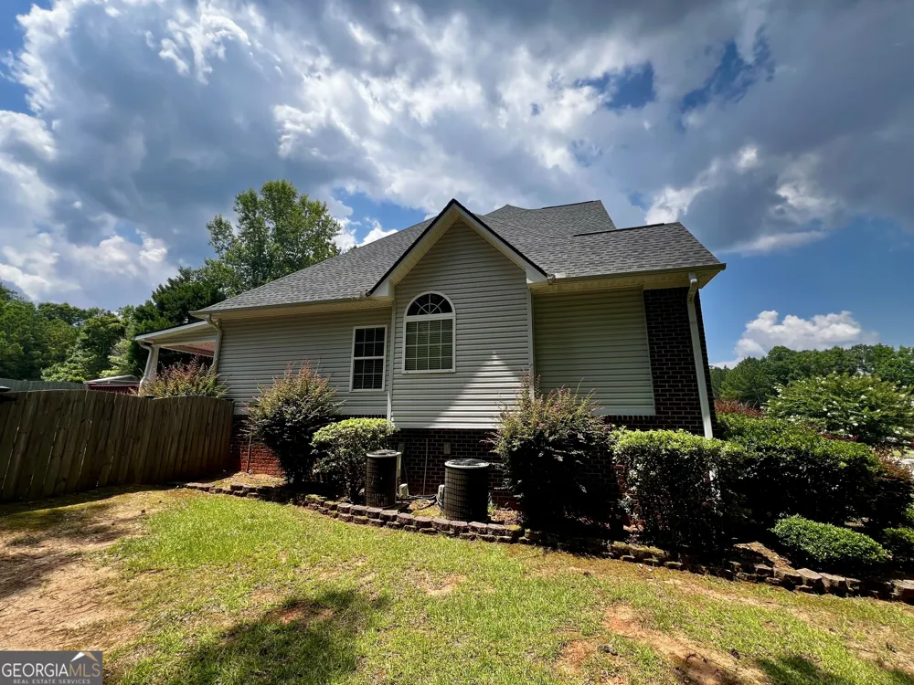 1104 Boulder DR Gray, GA 31032
