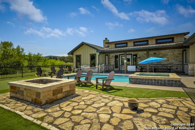 1185 Mountain Valley Concan, TX 78838