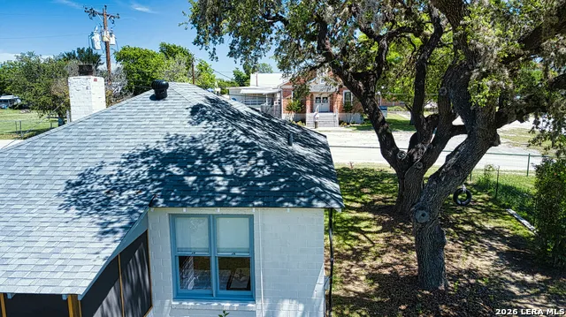 250 Patterson St. Medina, TX 78055