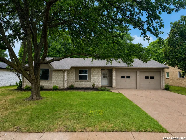1221 Greenway Drive Mesquite, TX 75149