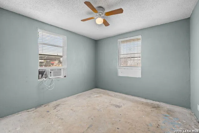 844 County Road 6846 Lytle, TX 78052