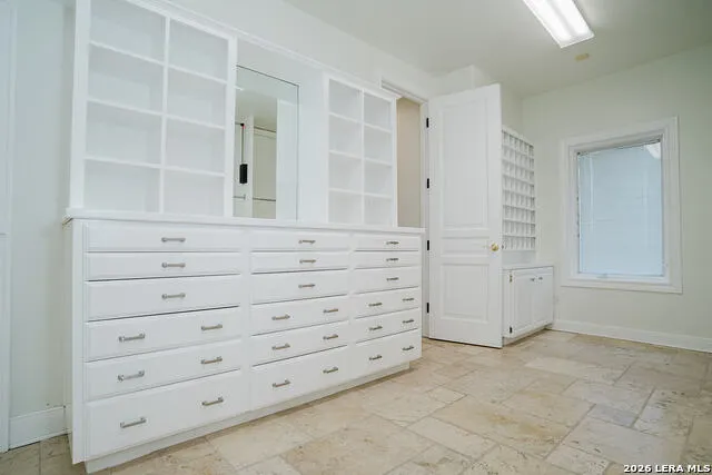 850 Lakeview Trl McQueeney, TX 78123