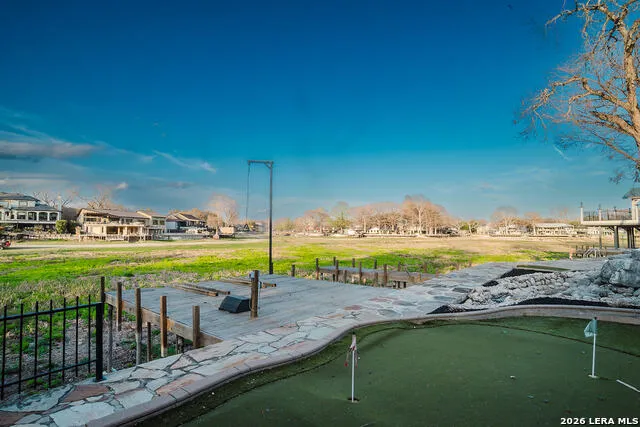 850 Lakeview Trl McQueeney, TX 78123