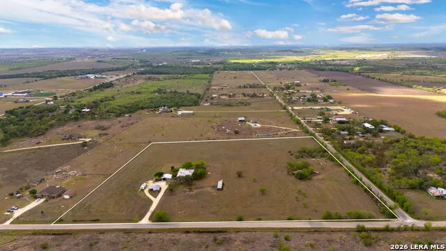 6673 Center Point San Marcos, TX 78666