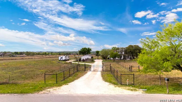 6673 Center Point San Marcos, TX 78666