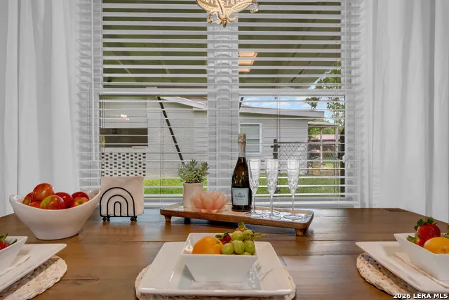 301 Riverside Drive Kingsland, TX 78639