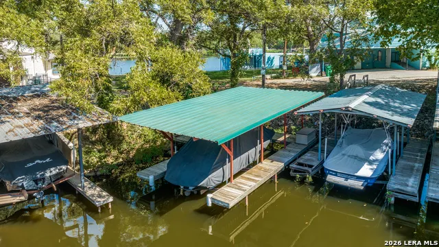 301 Riverside Drive Kingsland, TX 78639