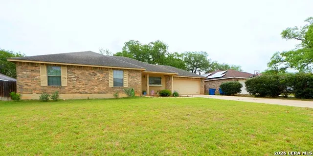 324 Bunker Hill Pleasanton, TX 78064