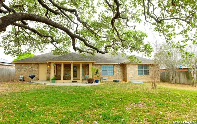 324 Bunker Hill Pleasanton, TX 78064