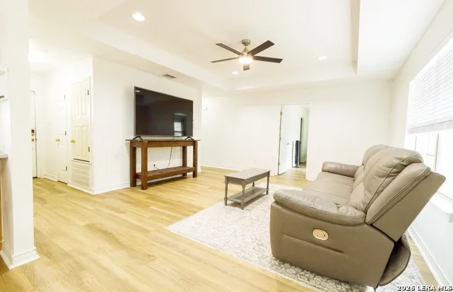 324 Bunker Hill Pleasanton, TX 78064