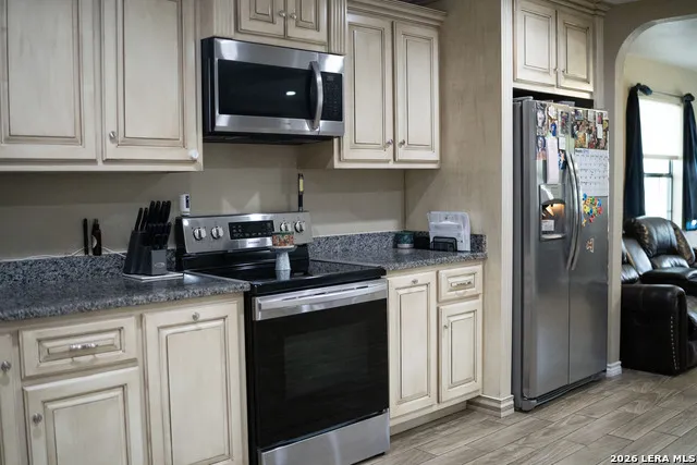 501 Perez St Uvalde, TX 78801